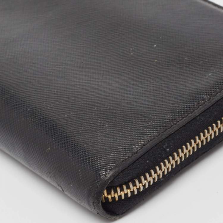 Pre Owned Prada Black Saffiano Lux Leather Zip Continental Wallet