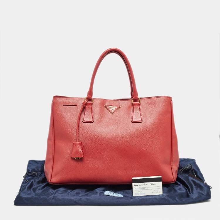 Pre Owned Prada Red Saffiano Lux Leather Large Galleria Tote
