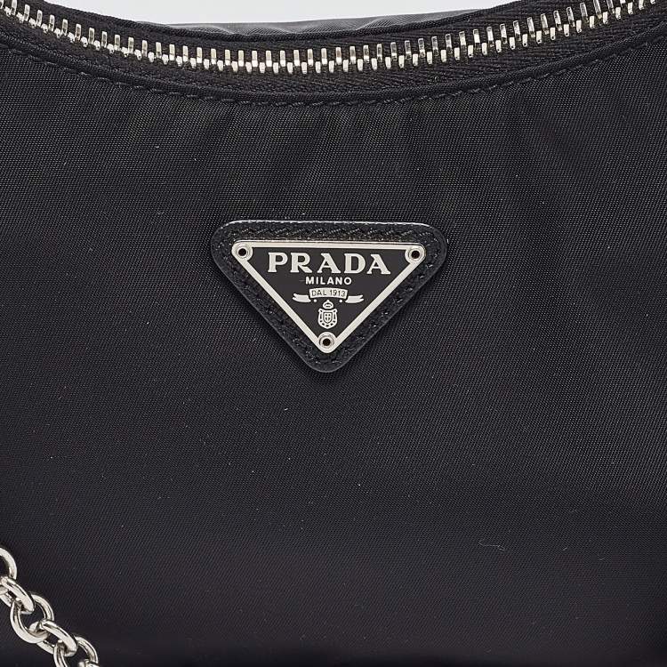 Pre Owned Prada Black Nylon and Saffiano Leather Re-Edition 2005 Baguette Bag