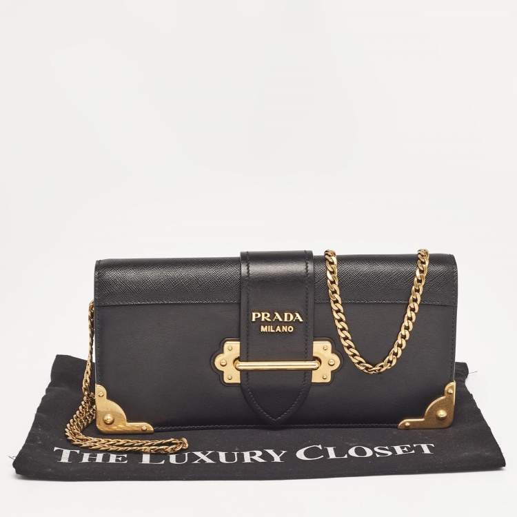 Pre Owned Prada Black Leather Cahier Chain Clutch