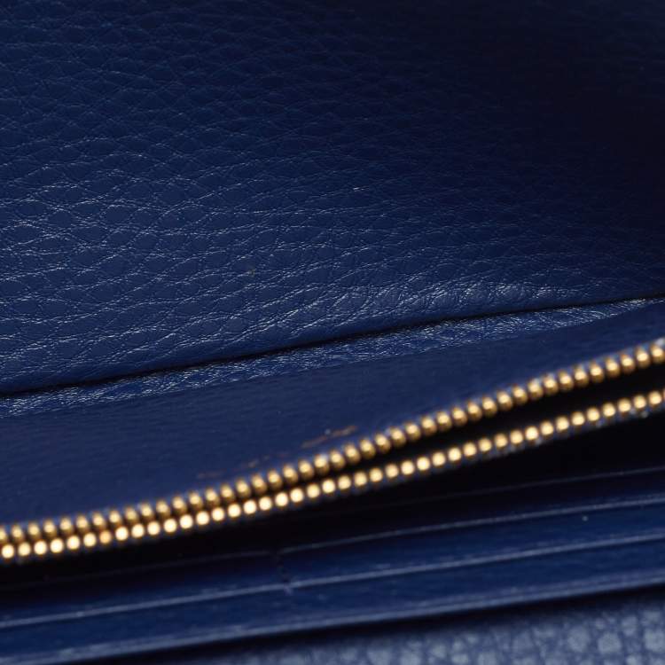 Pre Owned Prada Navy Blue Vitello Grain Leather Logo Flap Wallet On Chain