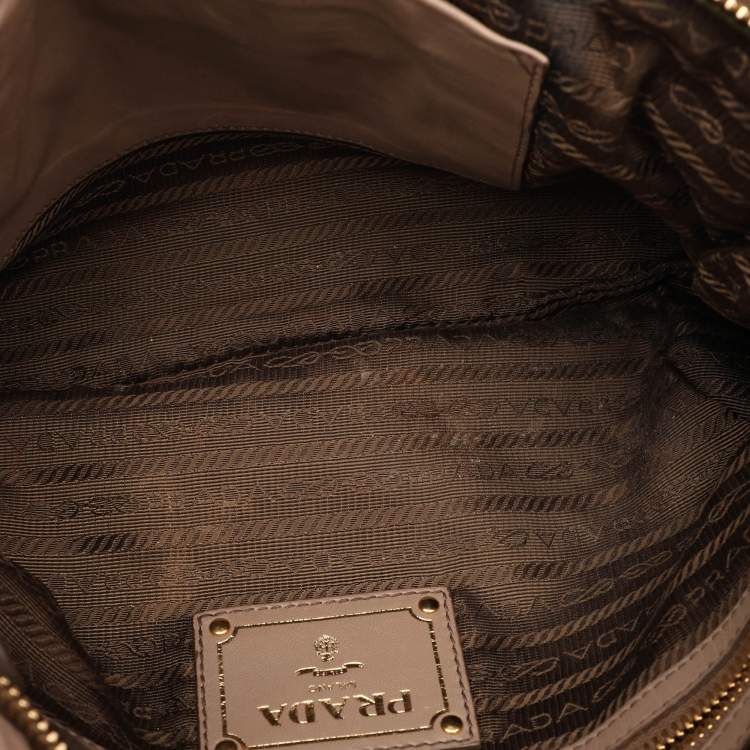 Pre Owned Prada Beige Leather Bow Clutch