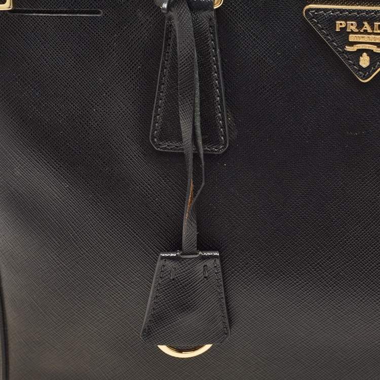 Pre Owned Prada Black Saffiano Leather Medium Double Zip Tote