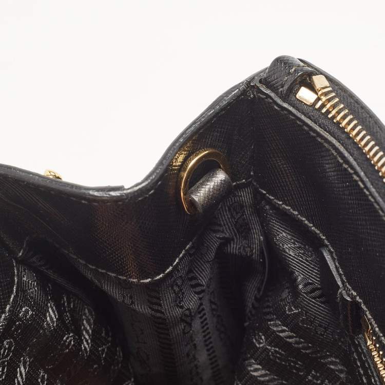 Pre Owned Prada Black Saffiano Leather Medium Double Zip Tote