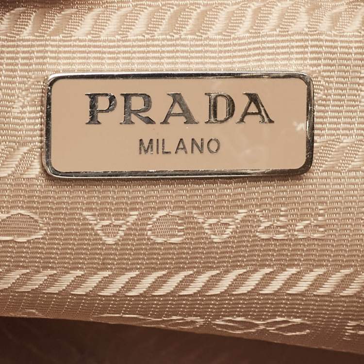 Pre Owned Prada Beige Nylon and Leather Re-Edition 2005 Baguette Bag