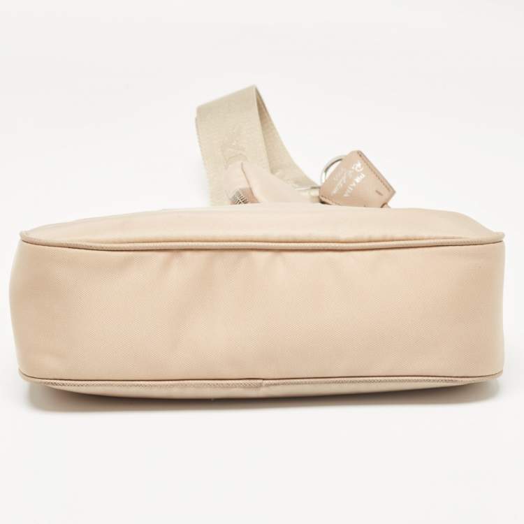 Pre Owned Prada Beige Nylon and Leather Re-Edition 2005 Baguette Bag