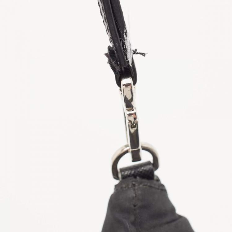 Pre Owned Prada Black Nylon Zip Wristlet Pouch