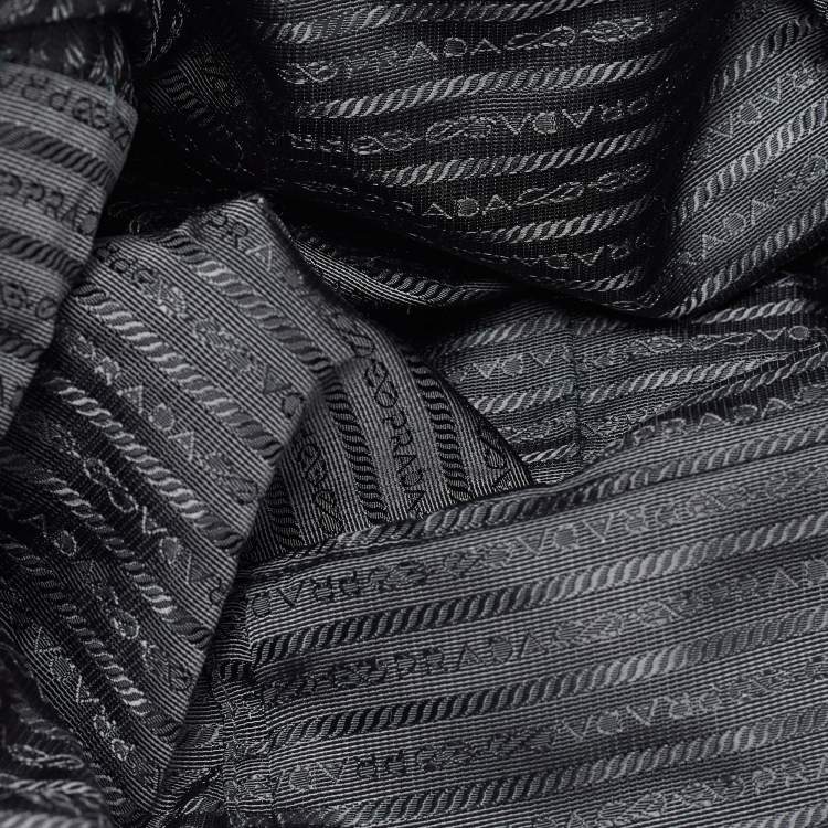 Pre Owned Prada Black Nylon and Leather Shopper Tote