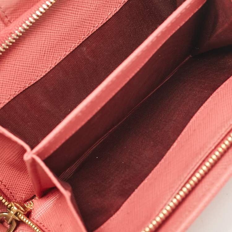 Pre Owned Prada Pink Saffiano Metal Leather French Wallet