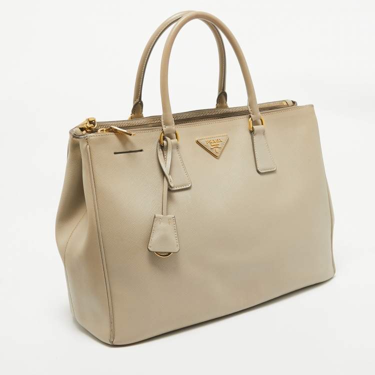 Pre Owned Prada Light Beige Saffiano Lux Leather Large Double Zip Tote