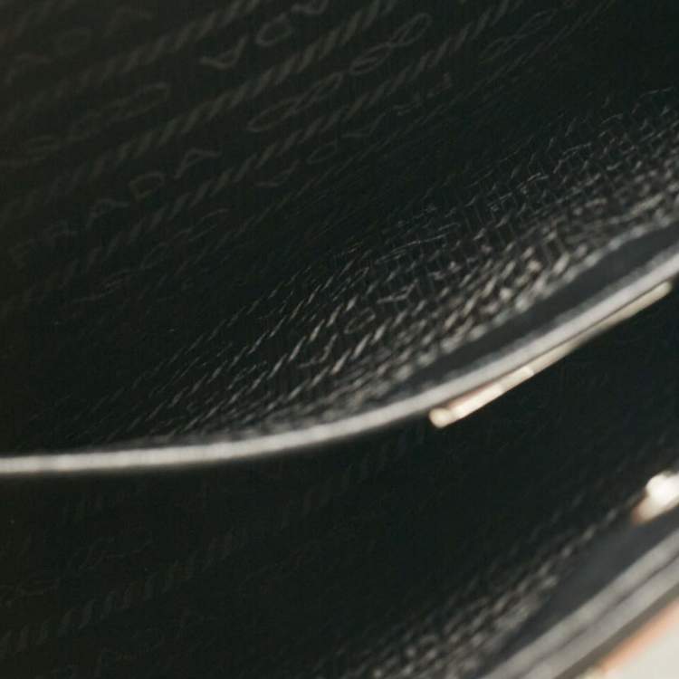 Pre Owned Prada Black Glossy Leather Cleo Hobo