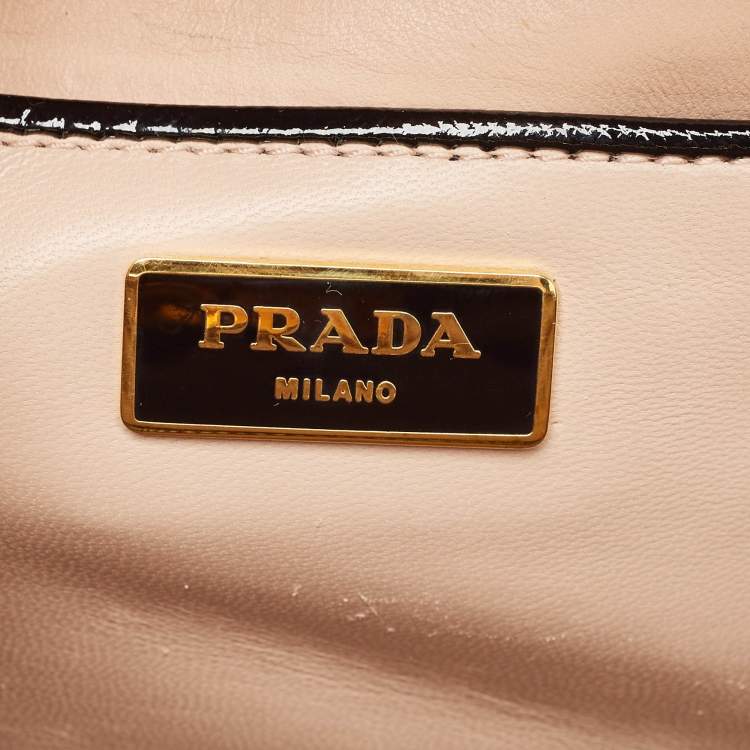 Pre Owned Prada Black Patent Leather Pyramid Frame Top Handle Bag