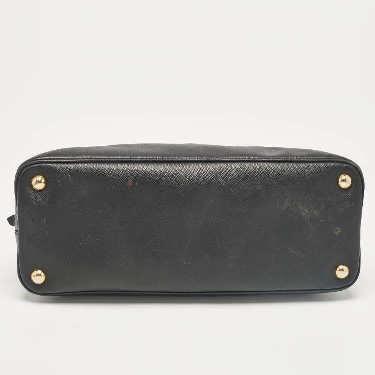 Pre Owned Prada Black Saffiano Leather Medium Promenade Bag