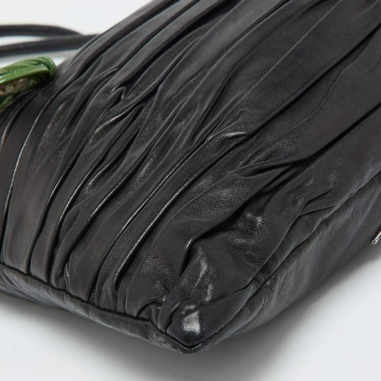 Pre Owned Prada Black Nappa Leather Gaufré Floral Tote