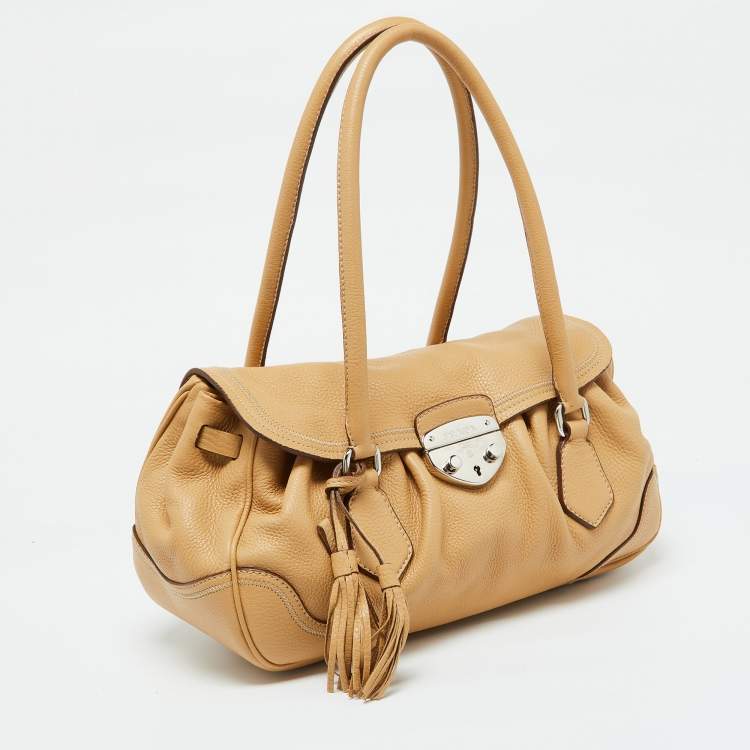 Pre Owned Prada Beige Vitello Daino Leather Pushlock Flap Hobo