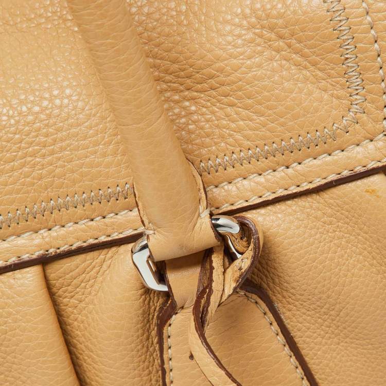 Pre Owned Prada Beige Vitello Daino Leather Pushlock Flap Hobo
