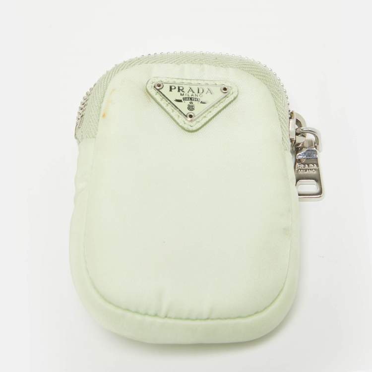 Pre Owned Prada Light Green Leather and Nylon Re-Edition 2005 Bag