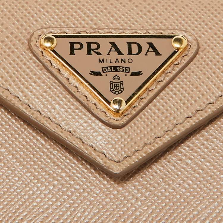 Pre Owned Prada Beige Saffiano Leather Trifold Case Wallet