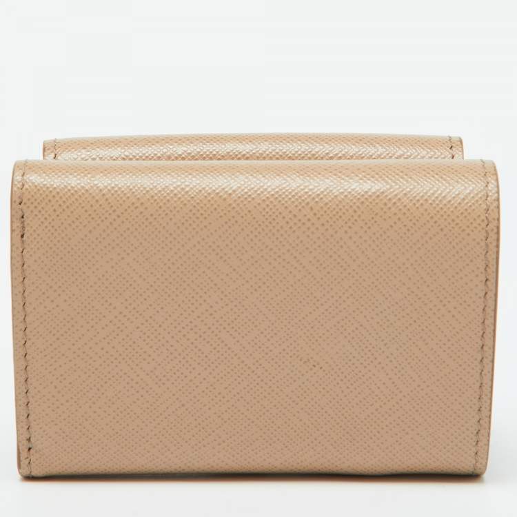 Pre Owned Prada Beige Saffiano Leather Trifold Case Wallet