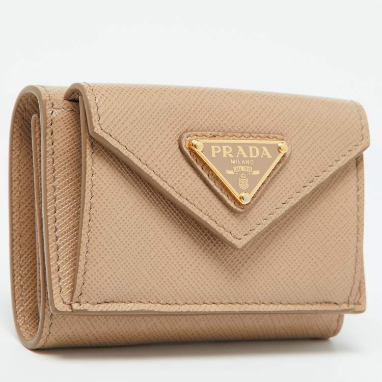 Pre Owned Prada Beige Saffiano Leather Trifold Case Wallet