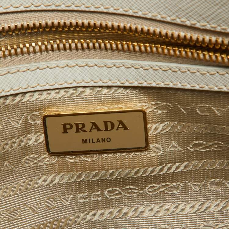 Pre Owned Prada White Saffiano Leather Medium Galleria Double Zip Tote