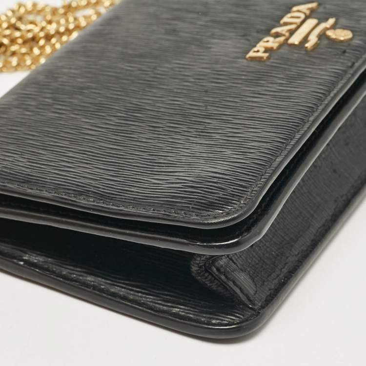 Pre Owned Prada Black Leather Logo Wallet On Chain