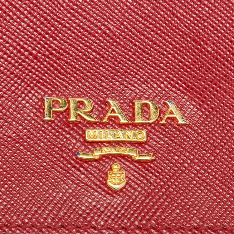 Pre Owned Prada Red Saffiano Leather Card Holder