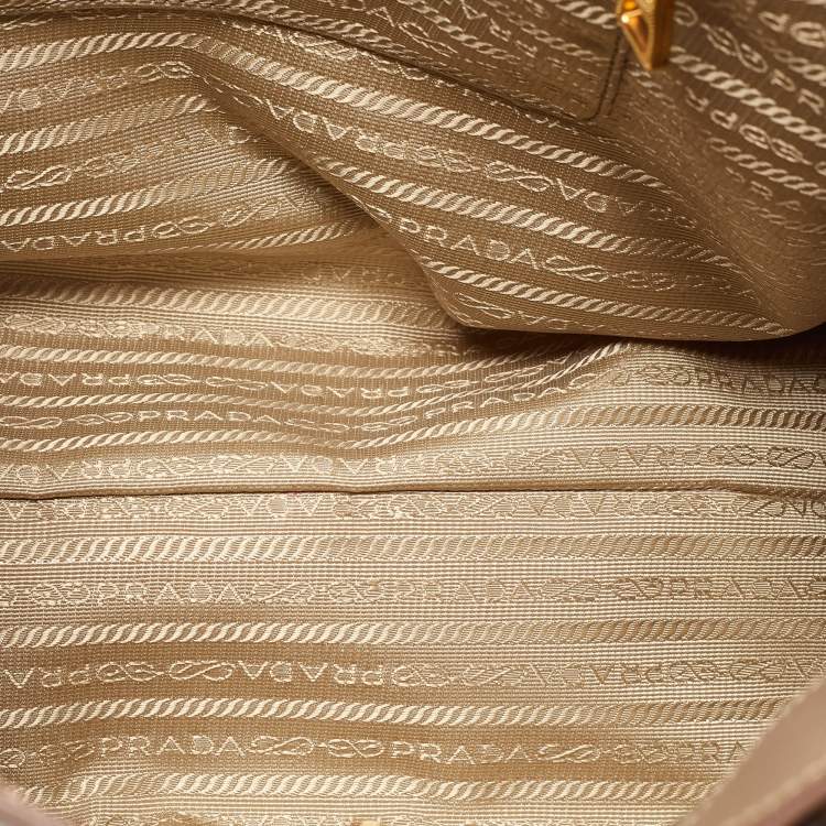 Pre Owned Prada Beige/White Saffiano Lux Leather Open Tote