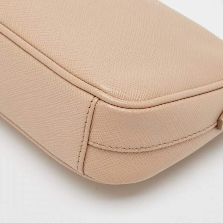 Pre Owned Prada Beige Saffiano Lux Leather Re-Edition 2000 Bag