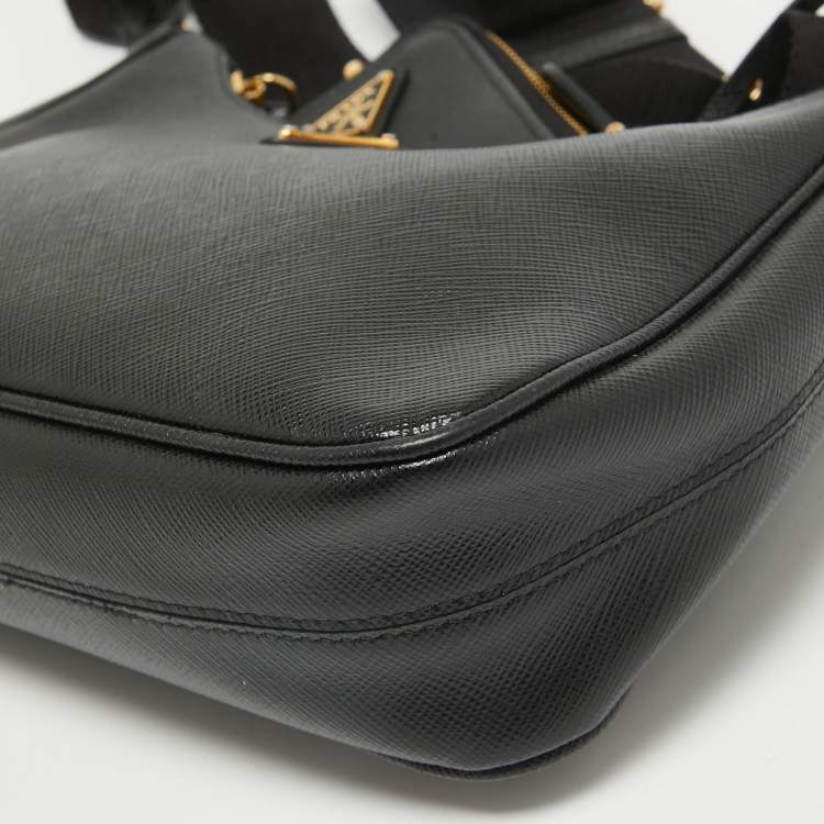 Pre Owned Prada Black Saffiano Lux Leather Nylon Re-Edition 2005 Bag