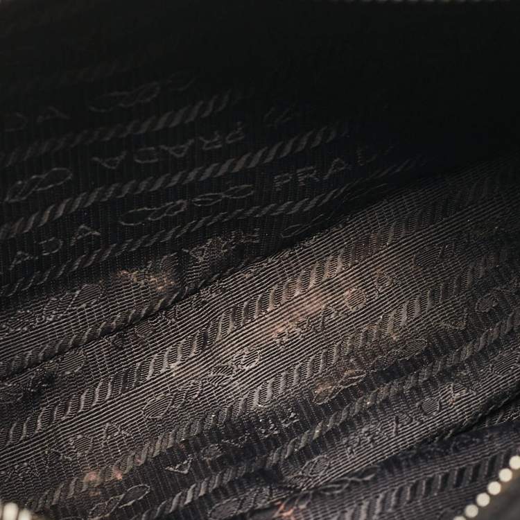 Pre Owned Prada Black Nylon and Saffiano Leather Re-Edition 2005 Shoulder Bag