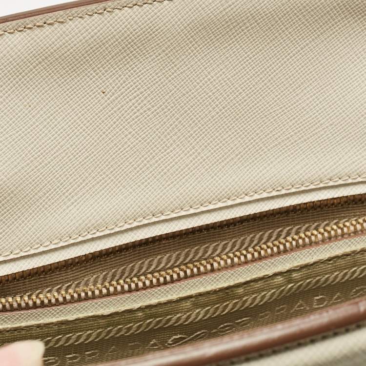 Pre Owned Prada White/Khaki Saffiano Leather Parabole Tote