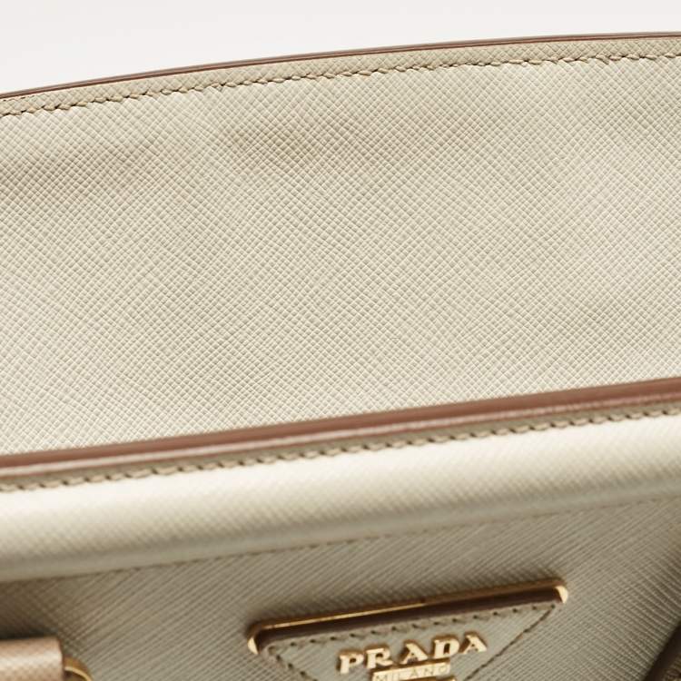 Pre Owned Prada White/Khaki Saffiano Leather Parabole Tote