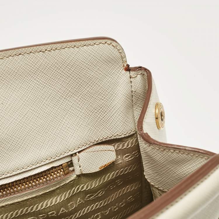 Pre Owned Prada White/Khaki Saffiano Leather Parabole Tote