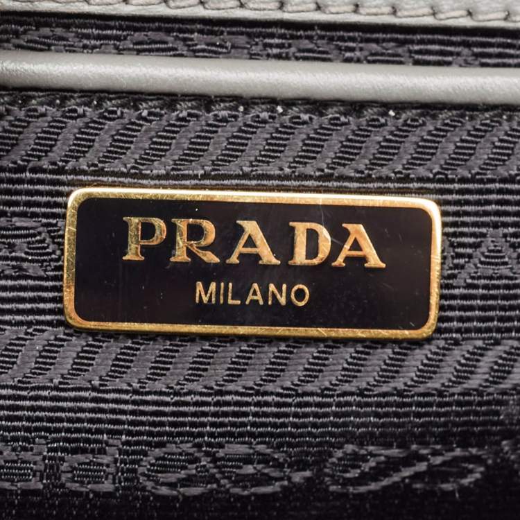 Pre Owned Prada Grey Saffiano Leather Logo Flap Crossbody Bag