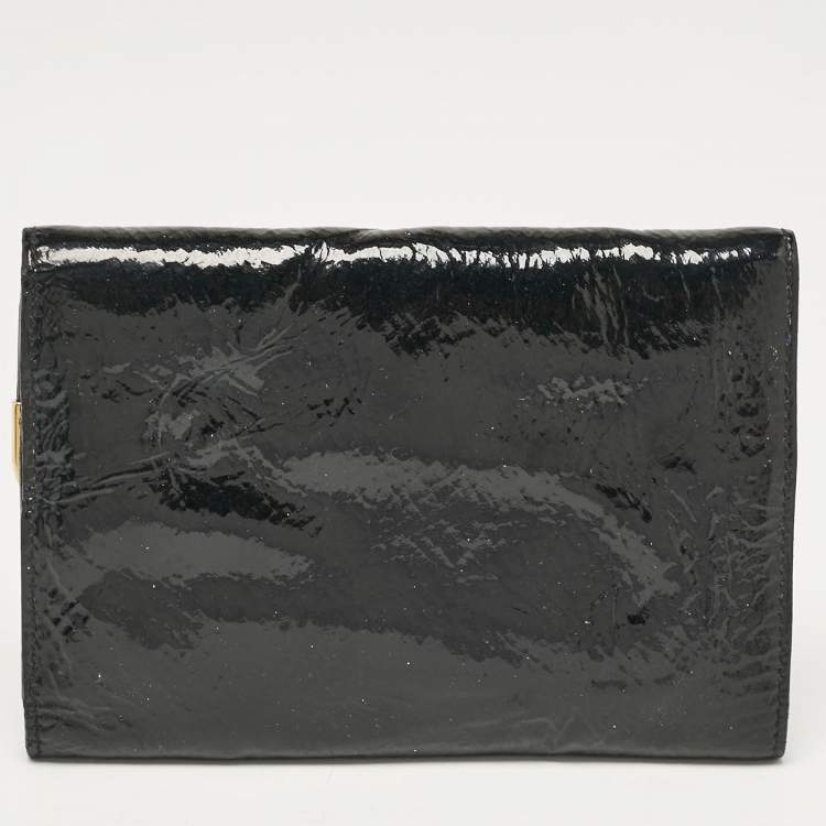 Pre Owned Prada Black Patent Leather Trifold Wallet