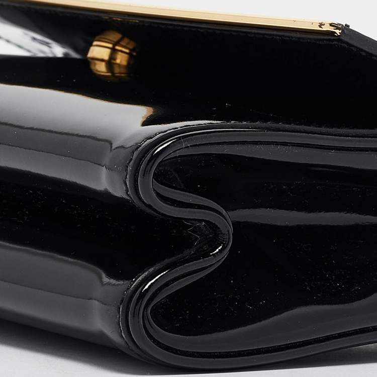 Pre Owned Prada Black Patent Leather Metal Flap Clutch