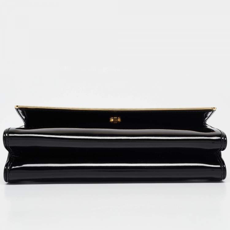 Pre Owned Prada Black Patent Leather Metal Flap Clutch