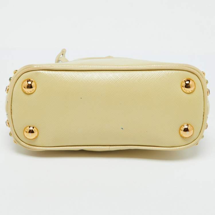 Pre Owned Prada Cream Saffiano Patent Leather Crystal Embellished Pyramid Frame Satchel