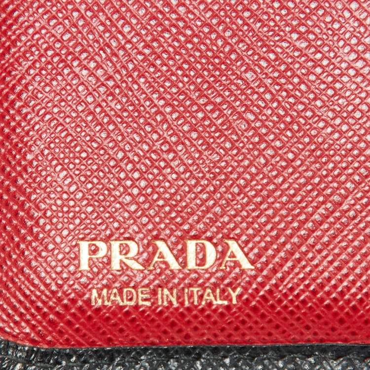 Pre Owned Prada Black Saffiano Leather Rabbit Charm Embellished Compact Wallet