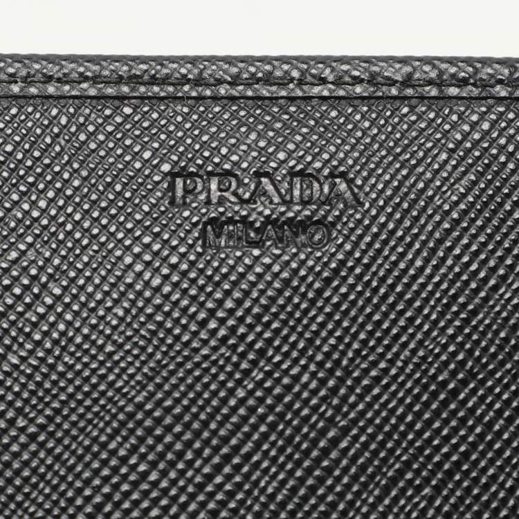 Pre Owned Prada Black Saffiano Lux Leather Oro Chain Wallet On chain