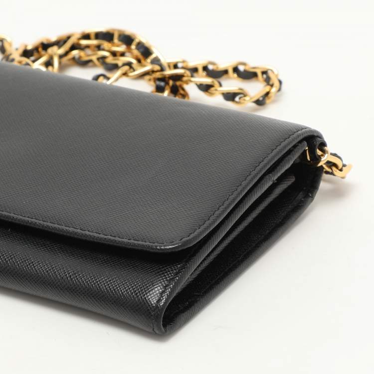 Pre Owned Prada Black Saffiano Lux Leather Oro Chain Wallet On chain