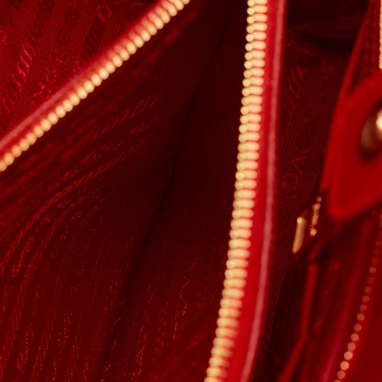 Pre Owned Prada Red Saffiano Lux Patent Leather Medium Promenade Satchel