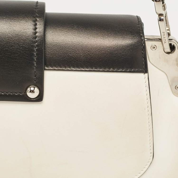 Pre Owned Prada Black/White Leather Sidonie Shoulder Bag