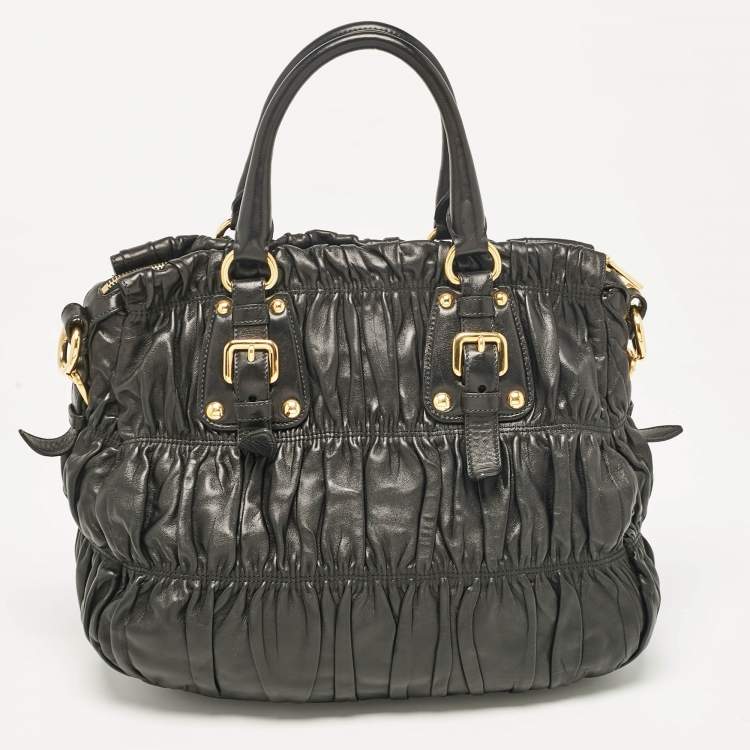Pre Owned Prada Black Leather Gaufre Tote