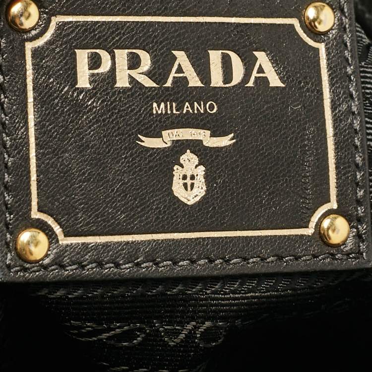 Pre Owned Prada Black Leather Gaufre Tote