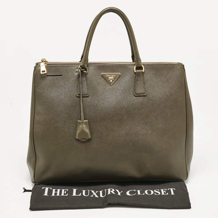 Pre Owned Prada Olive Green Saffiano Leather Extra Large Double Zip Tote
