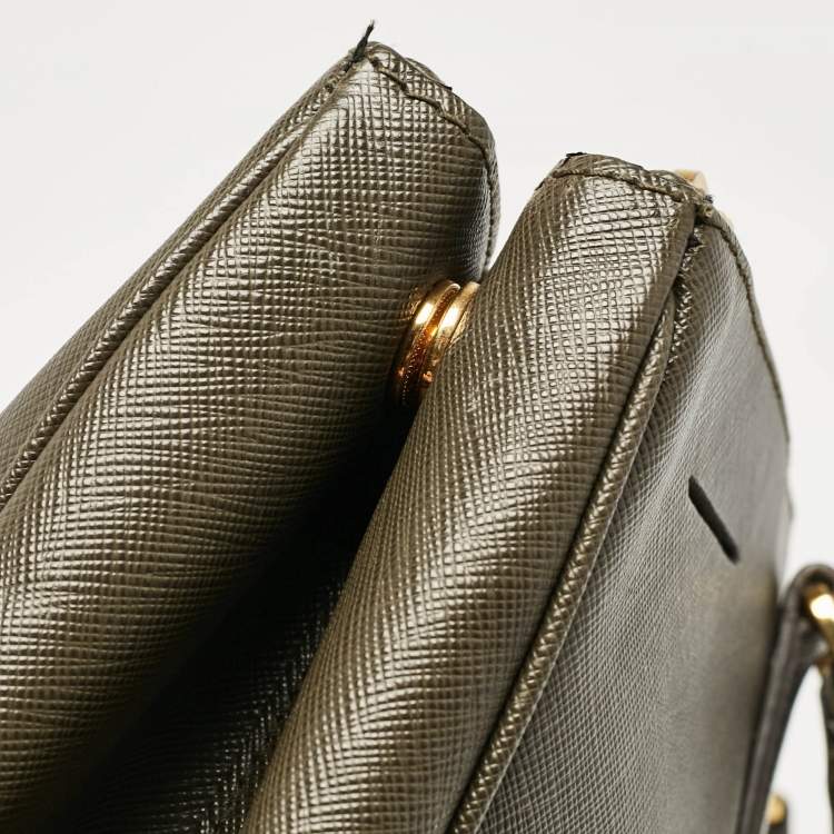 Pre Owned Prada Olive Green Saffiano Leather Extra Large Double Zip Tote
