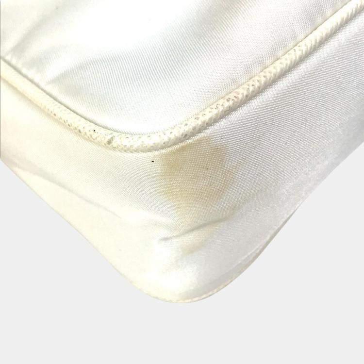 Pre Owned Prada Triangle Logo Triangle Logo Plate Chain With Crossbody Pouch Shoulder Bag White Beige