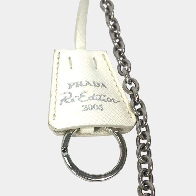 Pre Owned Prada Triangle Logo Triangle Logo Plate Chain With Crossbody Pouch Shoulder Bag White Beige